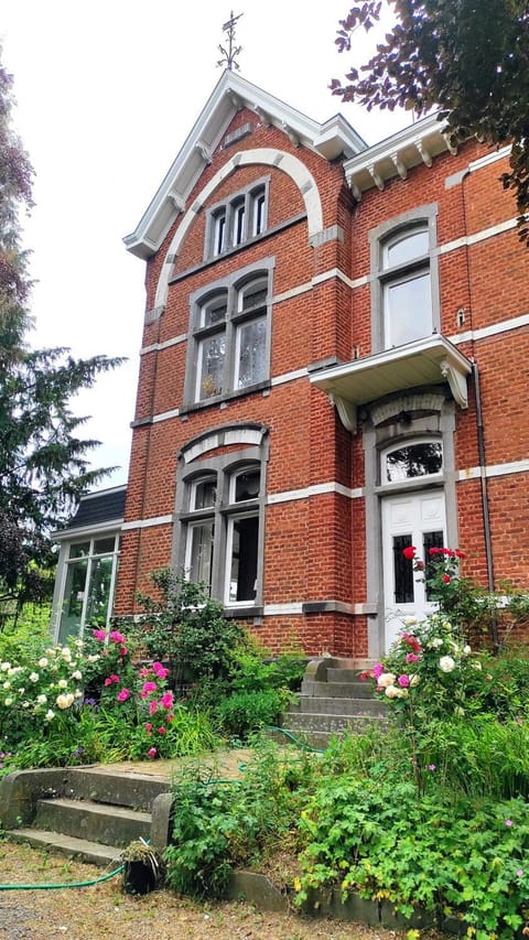 La Maison Vienvenue - Bike, hike and meet alike Bed and Breakfast in Wallonia, Belgium