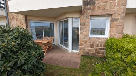 Garden, Balcony/Terrace, Dining area