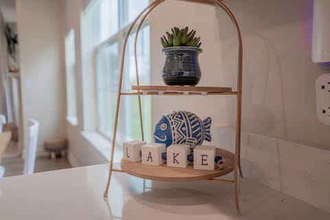 2728 Harbor Court House in Delavan Lake