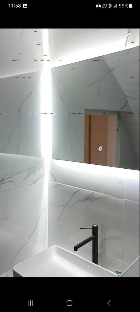 A V G E R I N O S Naxos House in Naxos