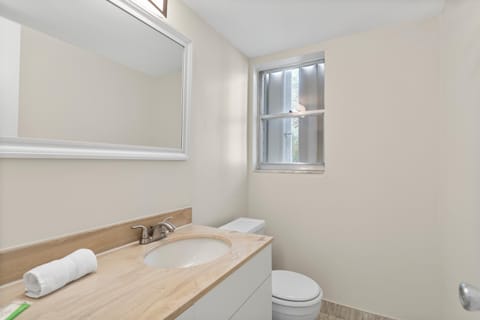 Bay Harbor Sunset Apt 3C Apartment in Surfside