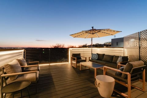 View (from property/room), Balcony/Terrace