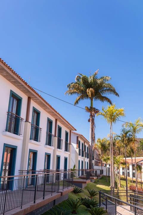 Property building, Street view
