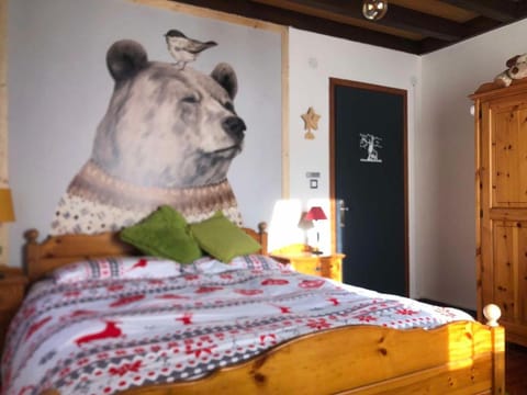 Bed, Bedroom