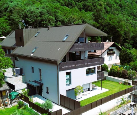 Property building, Natural landscape