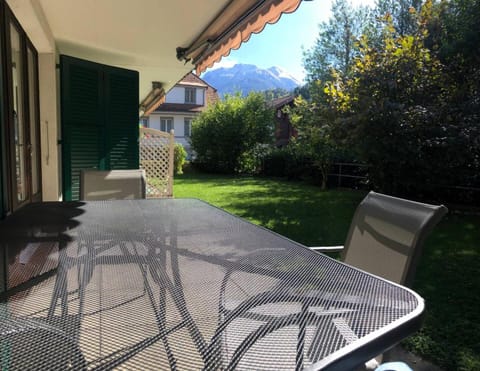 Natural landscape, Garden, Garden, Balcony/Terrace, Seating area, Mountain view