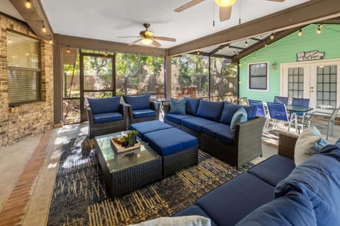 Artist Retreat an eclectic getaway House in Cedar Key