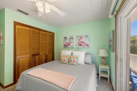 Island stilt house with endless Gulf views House in Cedar Key