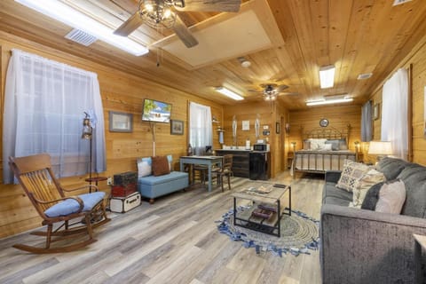 Cedar Hill Depot House in Cedar Key