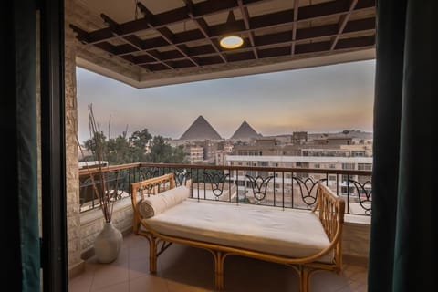 Nearby landmark, Day, View (from property/room), Balcony/Terrace, Mountain view