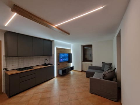 Kitchen or kitchenette, Living room