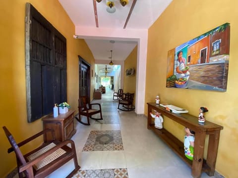 Living room, Lobby or reception
