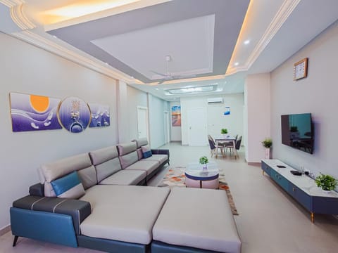 TV and multimedia, Decorative detail, Dining area, air conditioner