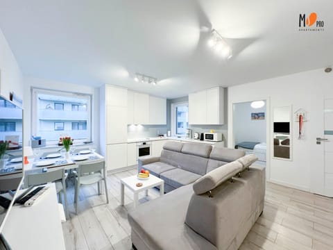 TV and multimedia, Kitchen or kitchenette, Living room, Seating area, Dining area, pet friendly