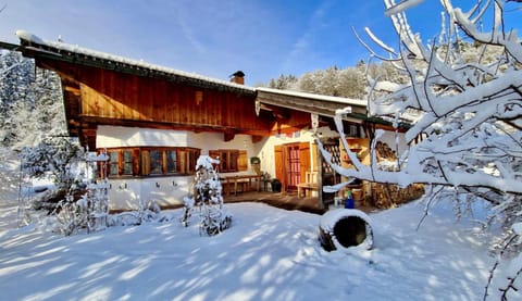 Ferienwohnung Theresia Oberm, Kreuth-Enterbach Apartment in Tyrol