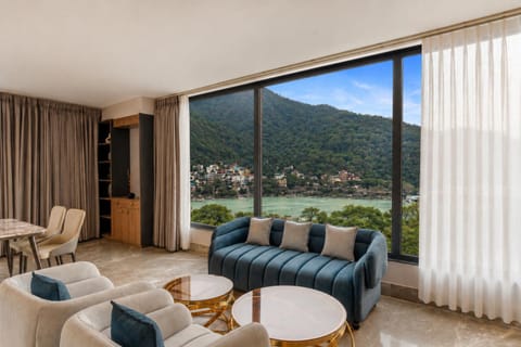 View (from property/room), Seating area