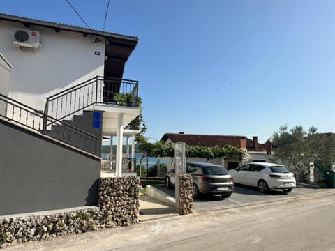 Property building, View (from property/room)