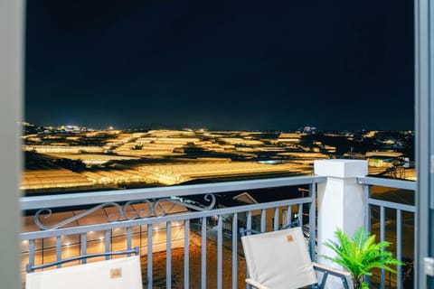 Night, Natural landscape, View (from property/room), Balcony/Terrace, City view