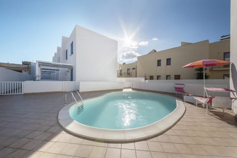Balcony/Terrace, Swimming pool, Swimming pool, Open Air Bath
