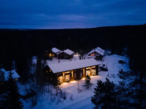 Property building, Winter