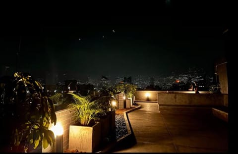 Off site, Balcony/Terrace