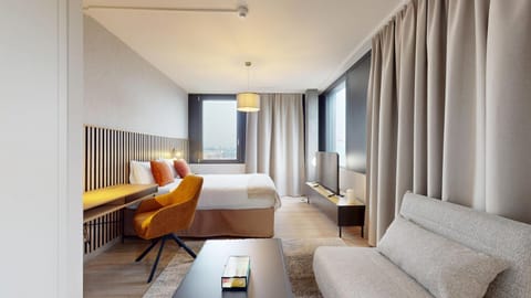 Living room, Bedroom