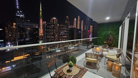 Balcony/Terrace, City view