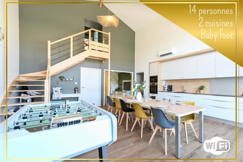Dining area, dishwasher, internet, microwave, oven, kitchen