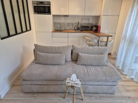 Maison chaleureuse jacuzzi, climatisation et parking payants Apartment in Île-de-France