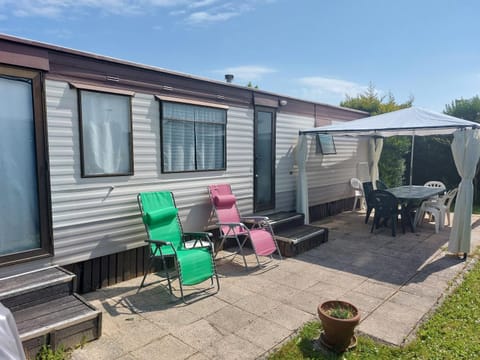 Mobilhome à cancale Campground/ 
RV Resort in Cancale