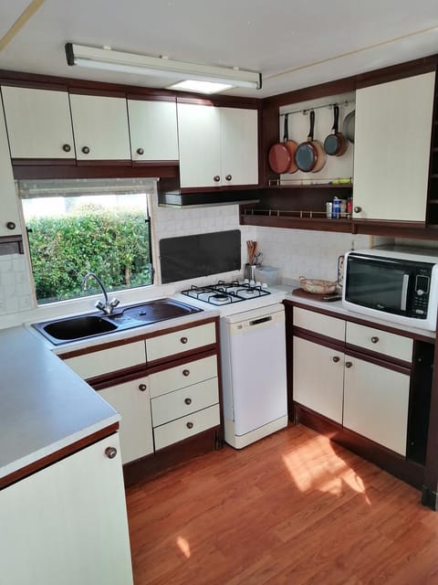 Mobilhome à cancale Campground/ 
RV Resort in Cancale