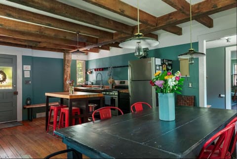 Private Creek and Large Yard at the Coziest Cabin in the Catskills Cabin in Capital District, NY, USA