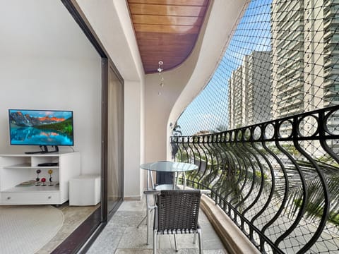 Day, TV and multimedia, View (from property/room), Balcony/Terrace
