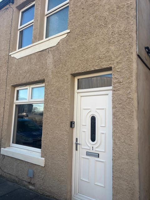 Morecambe Bay Cottage House in Morecambe
