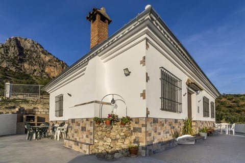Property building, Patio