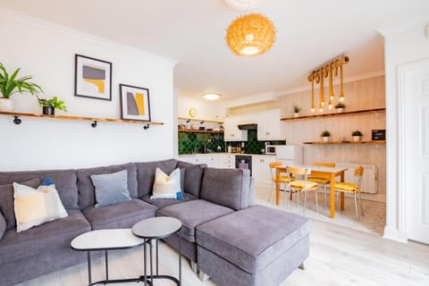 Communal lounge/ TV room, Living room