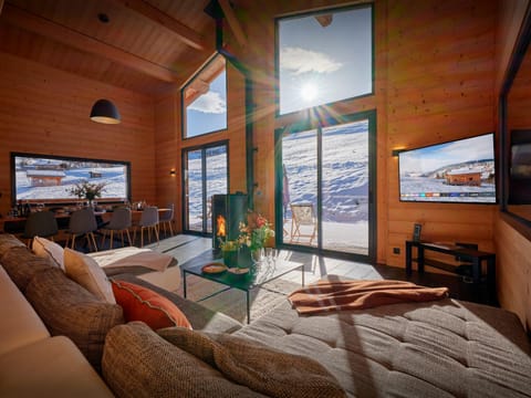 TV and multimedia, View (from property/room), Living room, Seating area