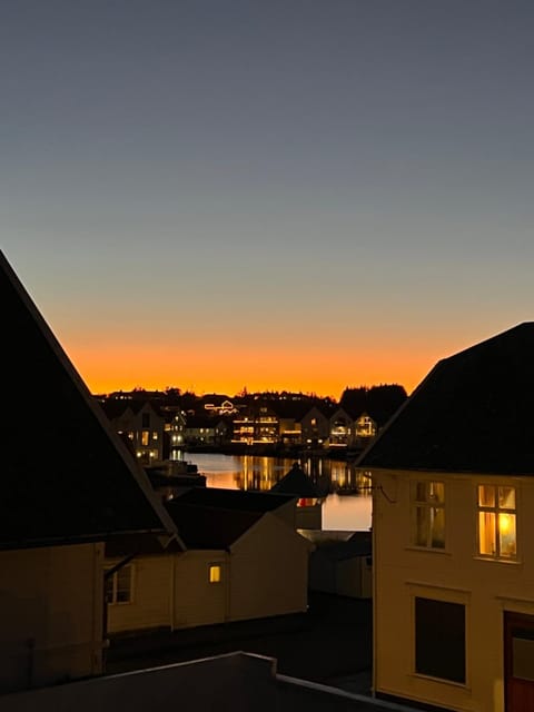 Night, Sea view
