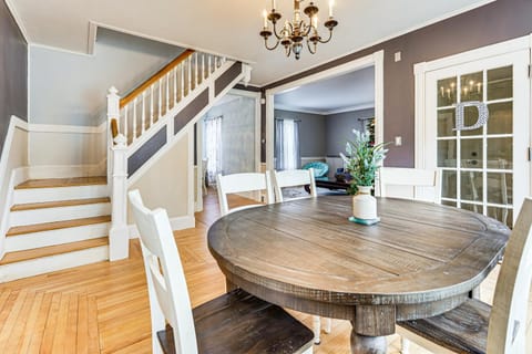 Ski, Hike and Fish Modern Rutland Home House in Rutland