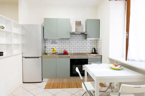 Dining area, Lunch, Lunch, oven, kitchen, kitchen