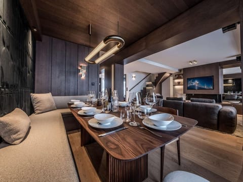 Appartement ski aux pieds à Courchevel avec cheminée, parking, Wi-Fi pour 9 personnes - FR-1-631-222 Apartment in Saint-Bon-Tarentaise