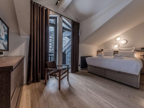 Appartement ski aux pieds à Courchevel avec cheminée, parking, Wi-Fi pour 9 personnes - FR-1-631-222 Apartment in Saint-Bon-Tarentaise
