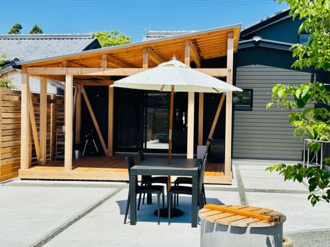 Garden, Balcony/Terrace