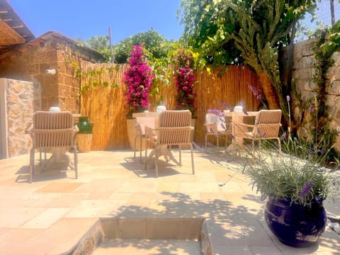 Inner courtyard view