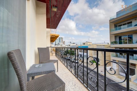 Property building, Day, View (from property/room), Balcony/Terrace, Living room, Seating area