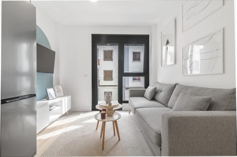 TV and multimedia, Balcony/Terrace, Living room