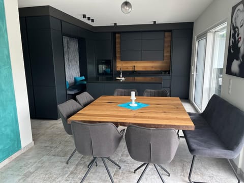 Kitchen or kitchenette, kitchen