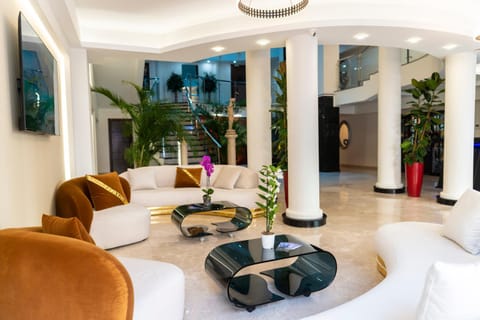 Lobby or reception, Seating area