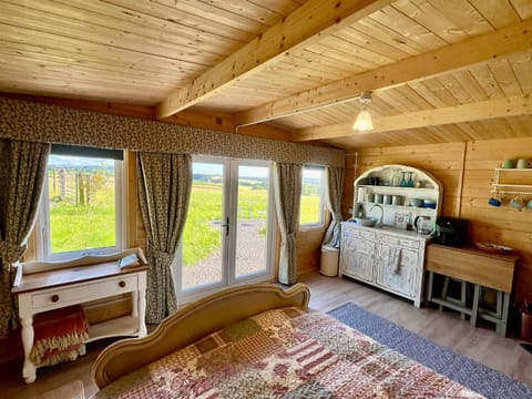 Living room, Photo of the whole room