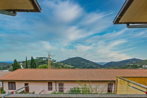 Day, Natural landscape, Mountain view